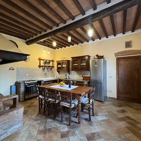 Podere Il Leccione * Palaia